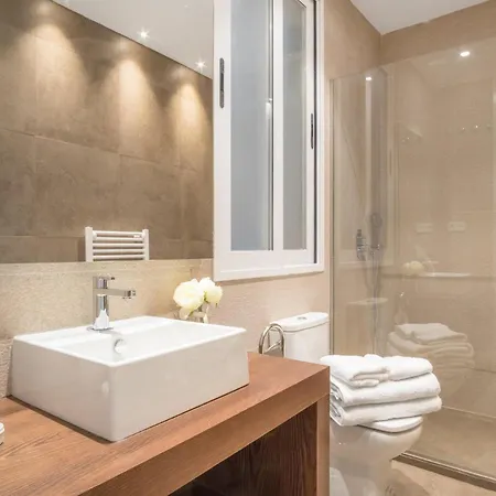 Experience The Best Of Madrid! Gran Via Apartment For 6, Comfort And Style In The Heart Of Chueca III Exterior foto